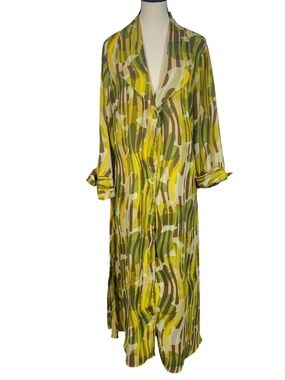 Mlle Gabrielle Duster